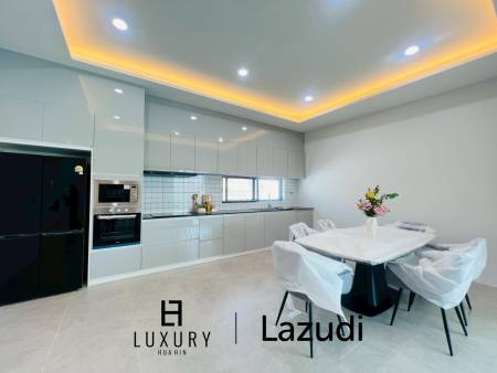 NEU / Pool Villa / 316 qm Wohnfläche