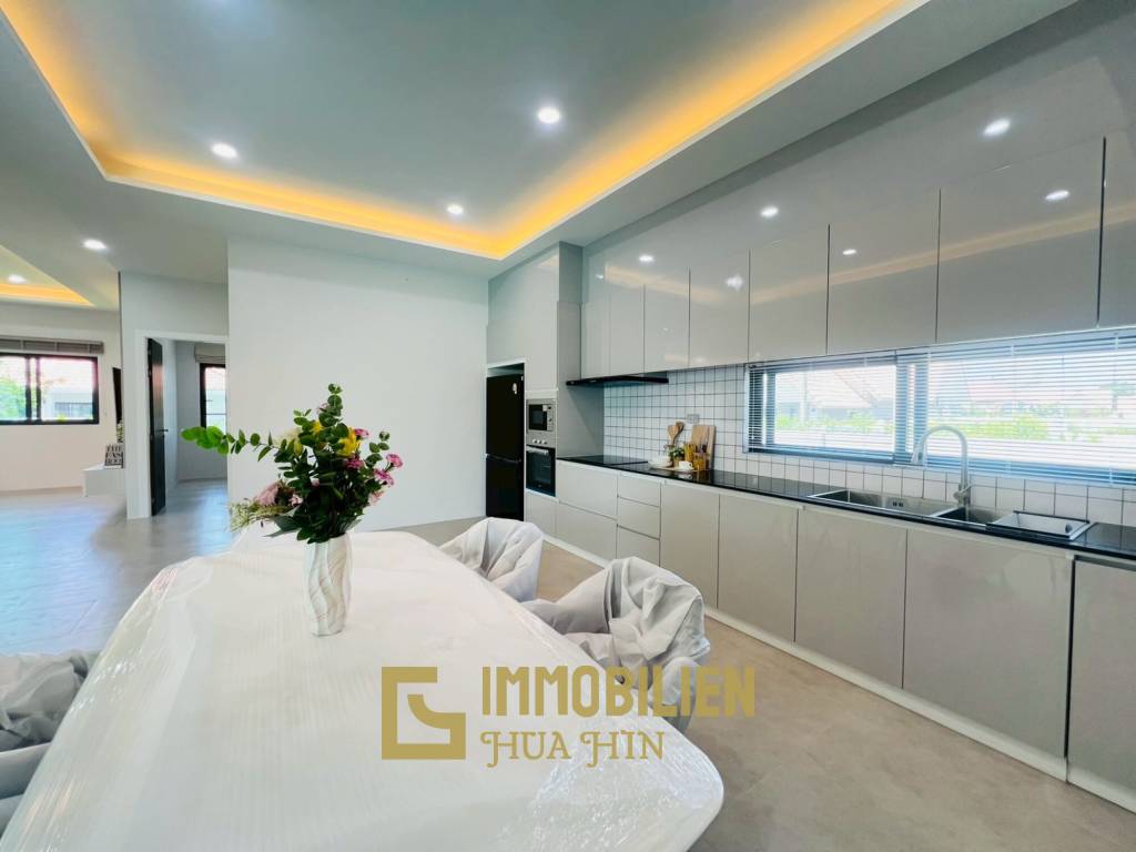 Brand-new 3Bedroom Pool Villa in Dusita Lakeside Village 2