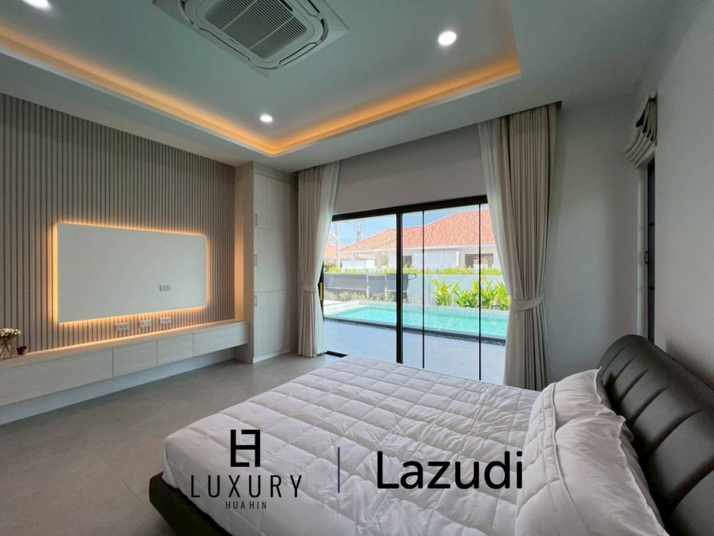 NEU / Pool Villa / 316 qm Wohnfläche