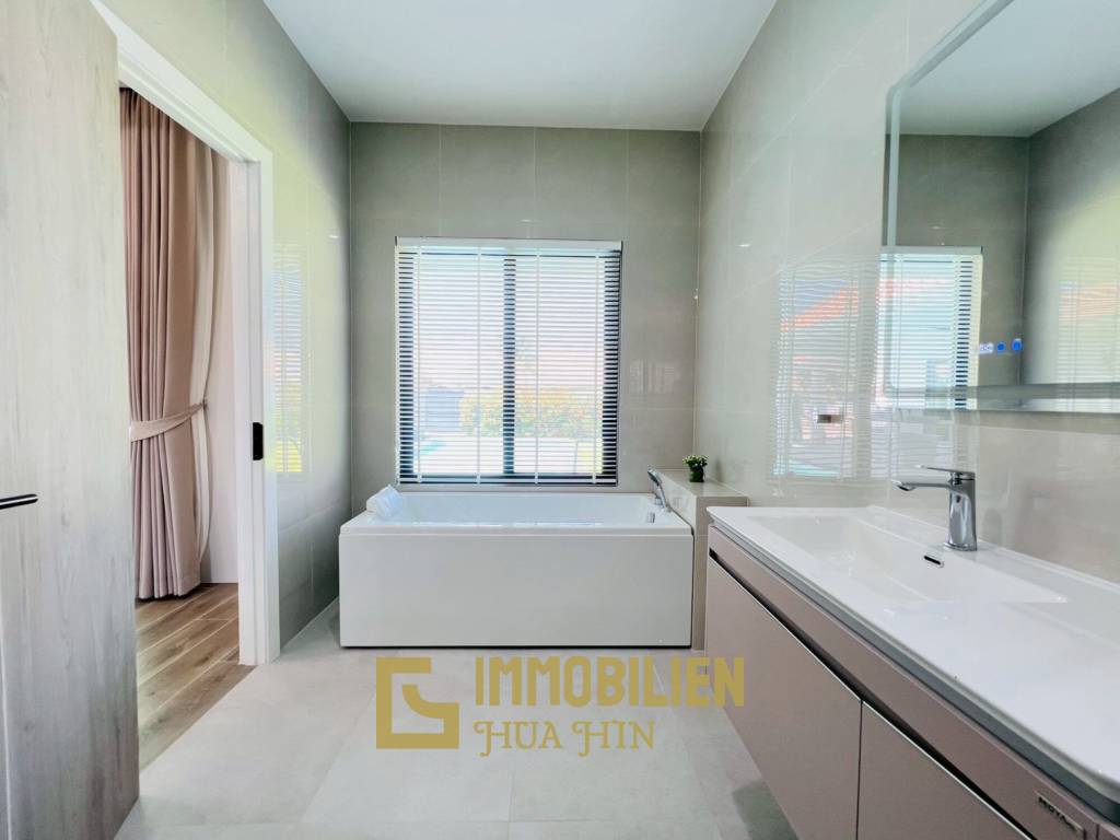 Brand-new 3Bedroom Pool Villa in Dusita Lakeside Village 2