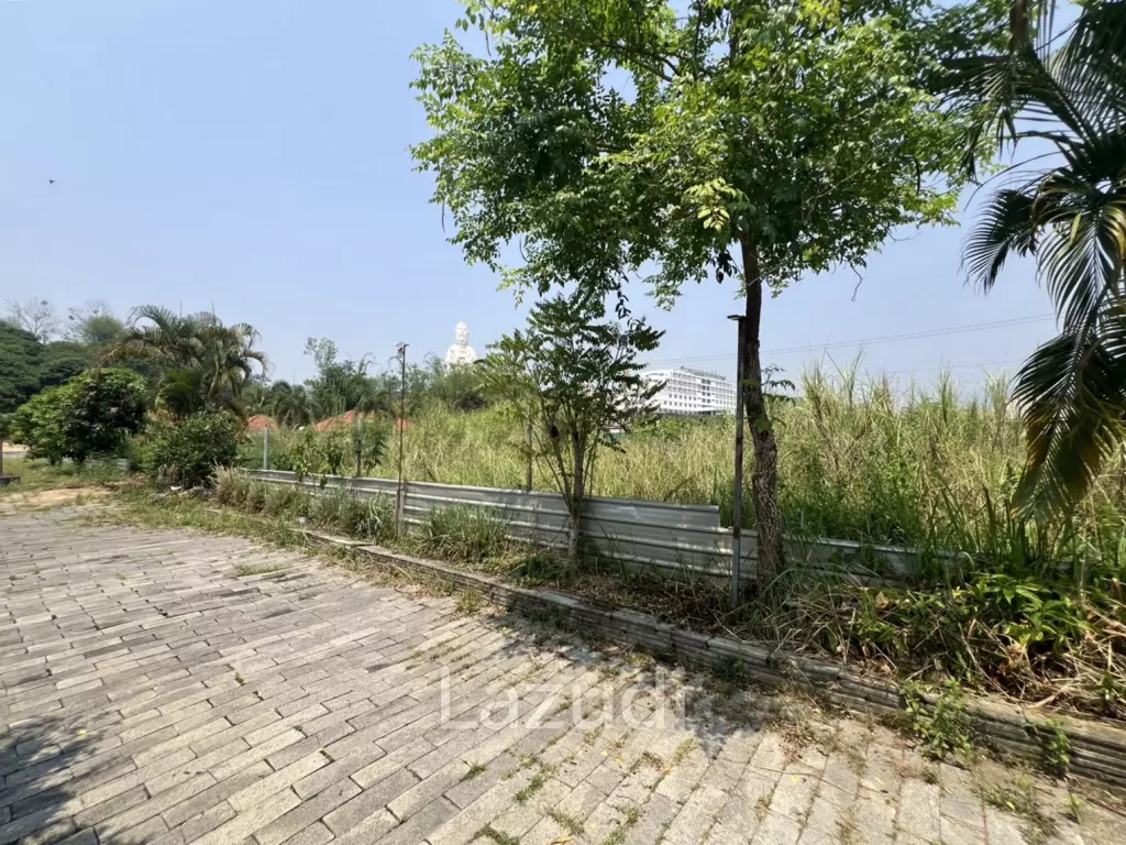 12 Rooms for Sale Close To Huai Pla Kang Temple, Ban Du