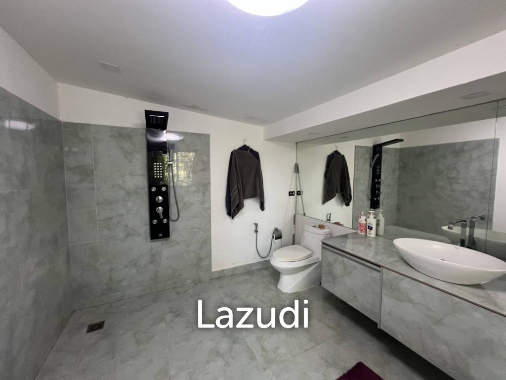 12 Rooms for Sale Close To Huai Pla Kang Temple, Ban Du