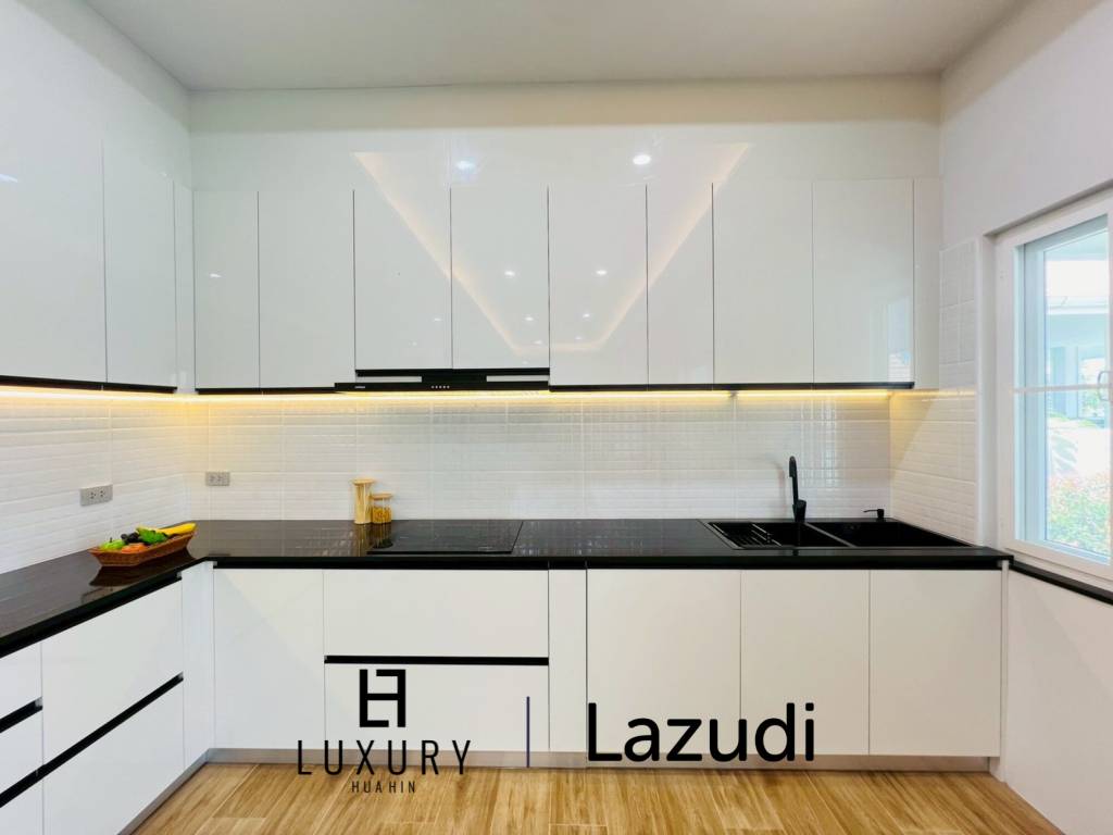 476 metro cuadrado 3 ` 2 Baño Villa de Venta