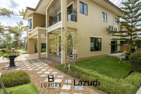 Supalai Lagoon / 4 Schlafzimmer + 4 Badezimmer / 261 qm Wohfläche