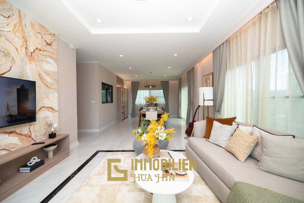 Lagon de Supalai / 4 chambres + 4 salles de bains / 261 m² de surface habitable