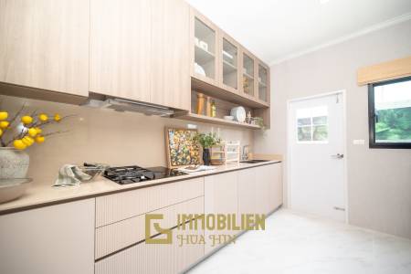 Lagon de Supalai / 4 chambres + 4 salles de bains / 261 m² de surface habitable