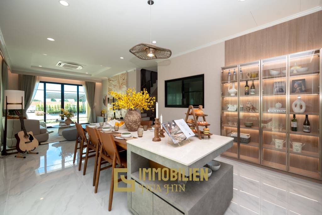 Lagon de Supalai / 4 chambres + 4 salles de bains / 261 m² de surface habitable