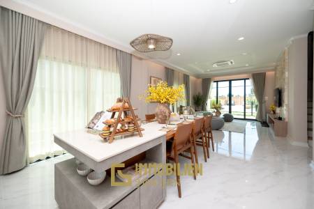 Lagon de Supalai / 4 chambres + 4 salles de bains / 261 m² de surface habitable