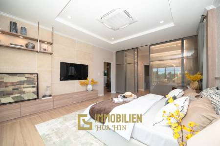 Lagon de Supalai / 4 chambres + 4 salles de bains / 261 m² de surface habitable