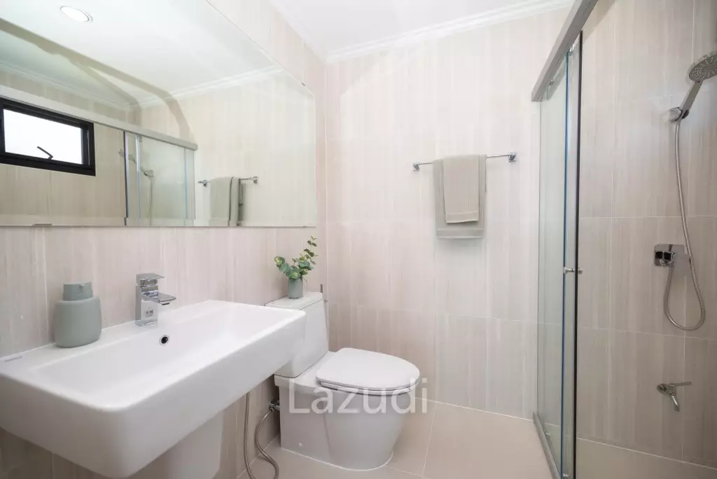 Villa Jasmine - Classic European Design 4 Bedroom Villa in Supalai Lagoon