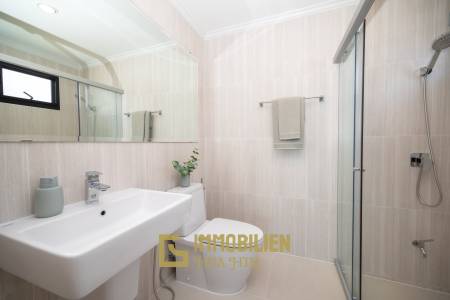 Lagon de Supalai / 4 chambres + 4 salles de bains / 261 m² de surface habitable