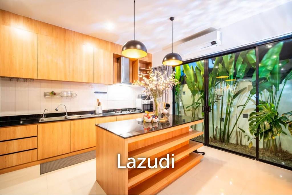 3 bedroom pool villa for rent 200 meters from Chalong Bay