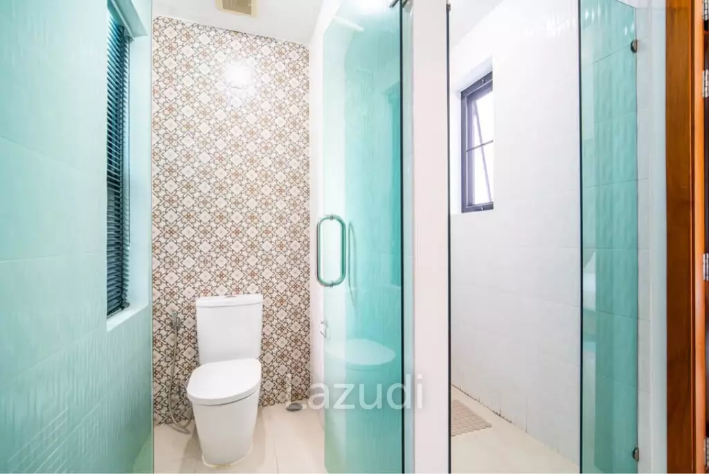 3 bedroom pool villa for rent 200 meters from Chalong Bay