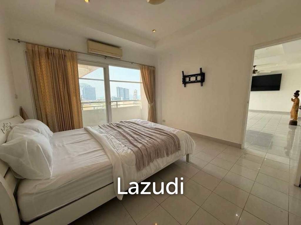 Spacious Condo 65.25 SQ.M  for Sale Golden Pattaya
