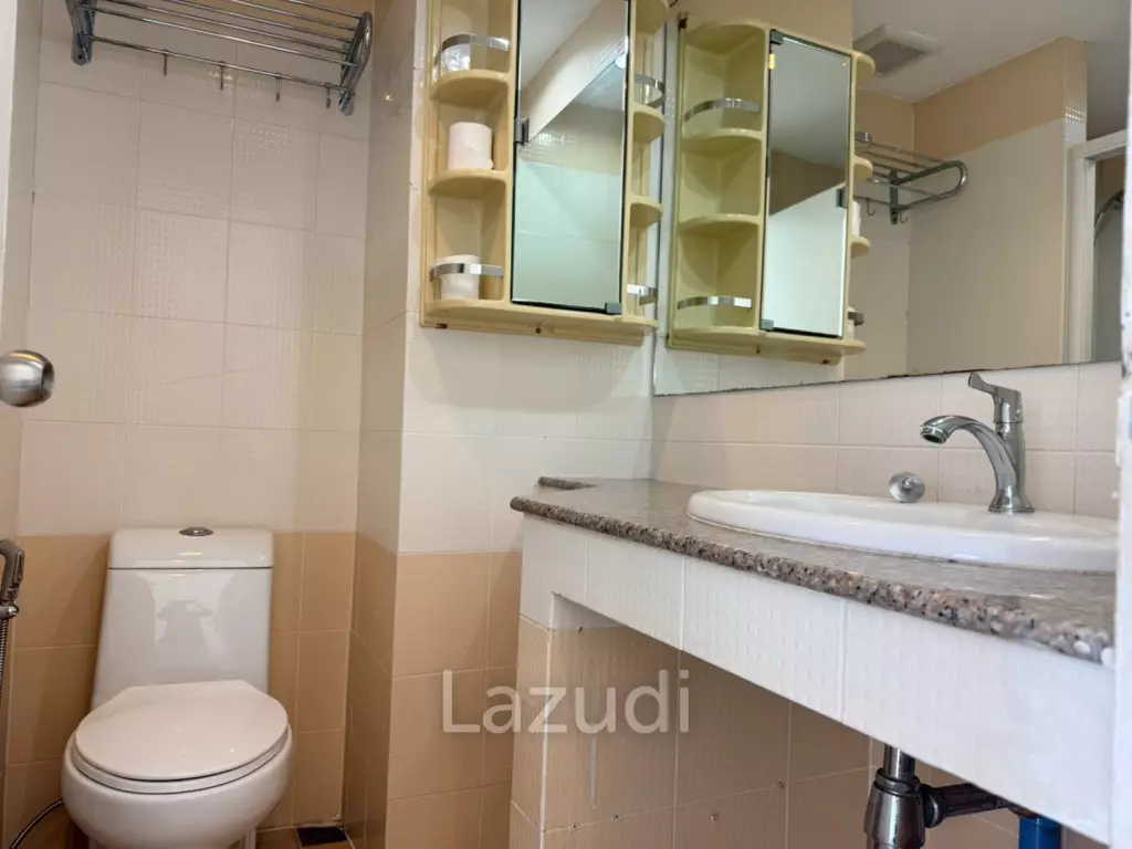 Spacious Condo 65.25 SQ.M  for Sale Golden Pattaya