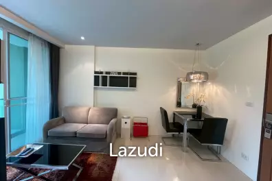 40 sqm modern 1 bedroom condo at Beverly 33 Bangkok