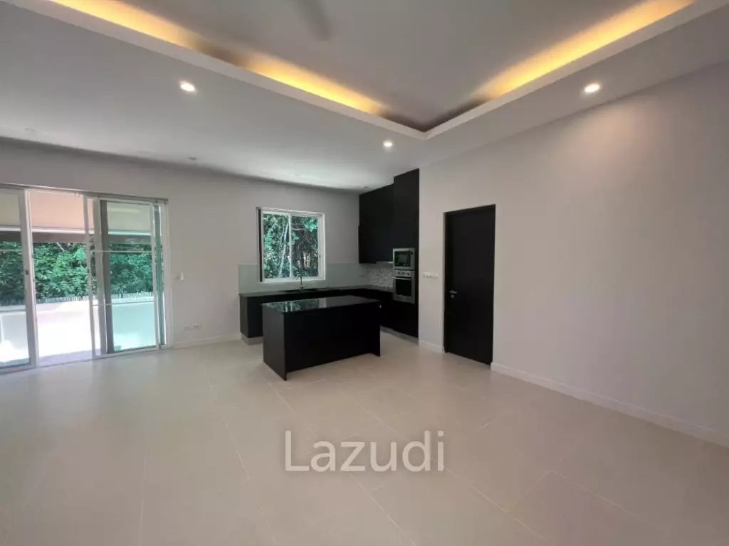 RED MOUNTAIN BOUTIQUE : 3 bed pool villa