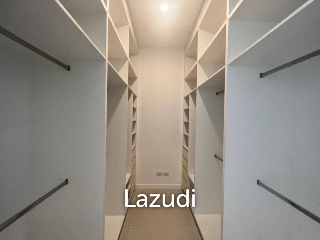 RED MOUNTAIN BOUTIQUE : 3 bed pool villa