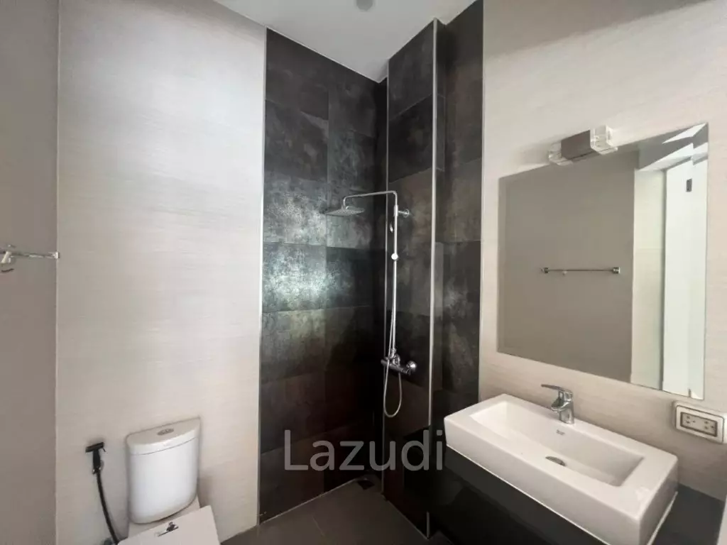 RED MOUNTAIN BOUTIQUE : 3 bed pool villa