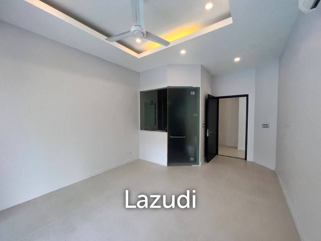 RED MOUNTAIN BOUTIQUE : 3 bed pool villa