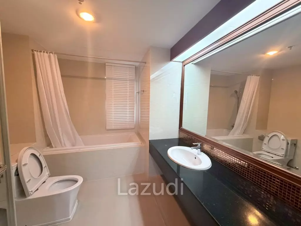 260 sqm 3 Bed condo at G.P. Grande Tower