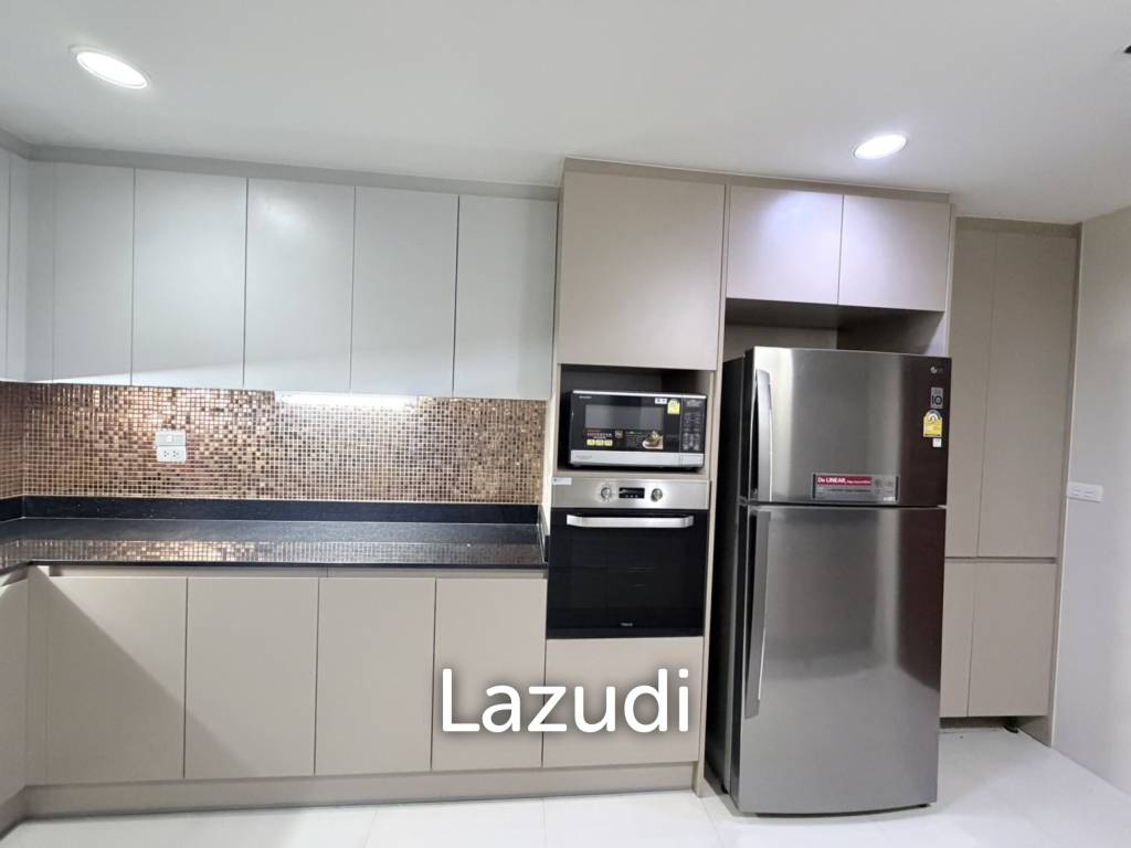 260 sqm 3 Bed condo at G.P. Grande Tower