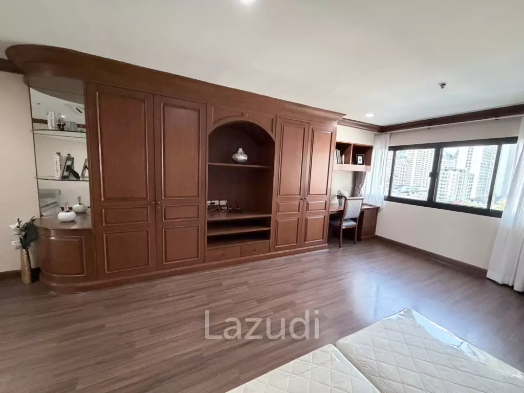 260 sqm 3 Bed condo at G.P. Grande Tower