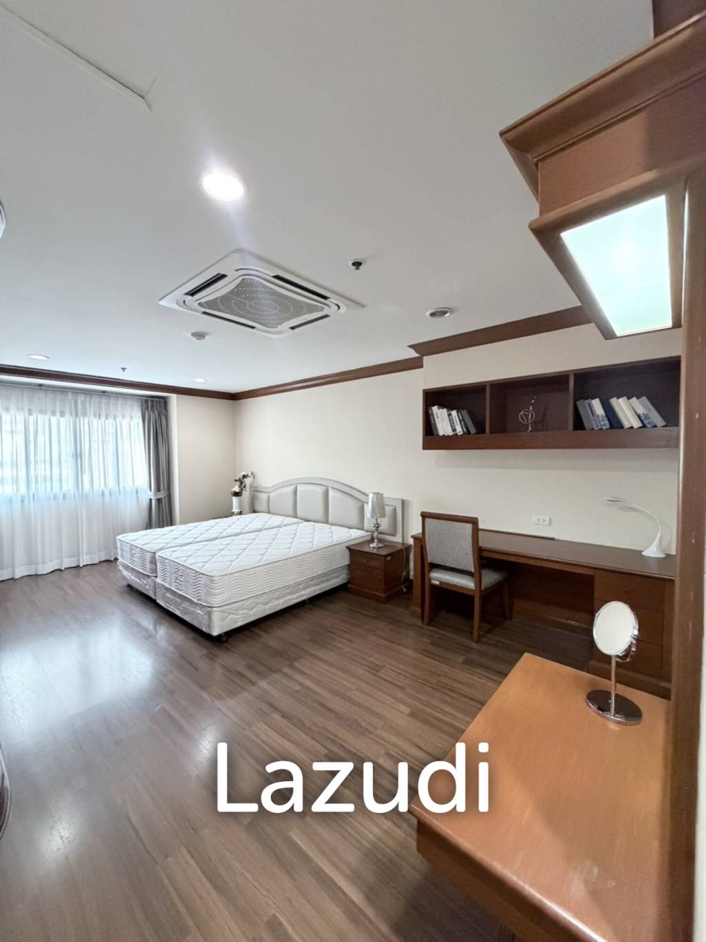 260 sqm 3 Bed condo at G.P. Grande Tower