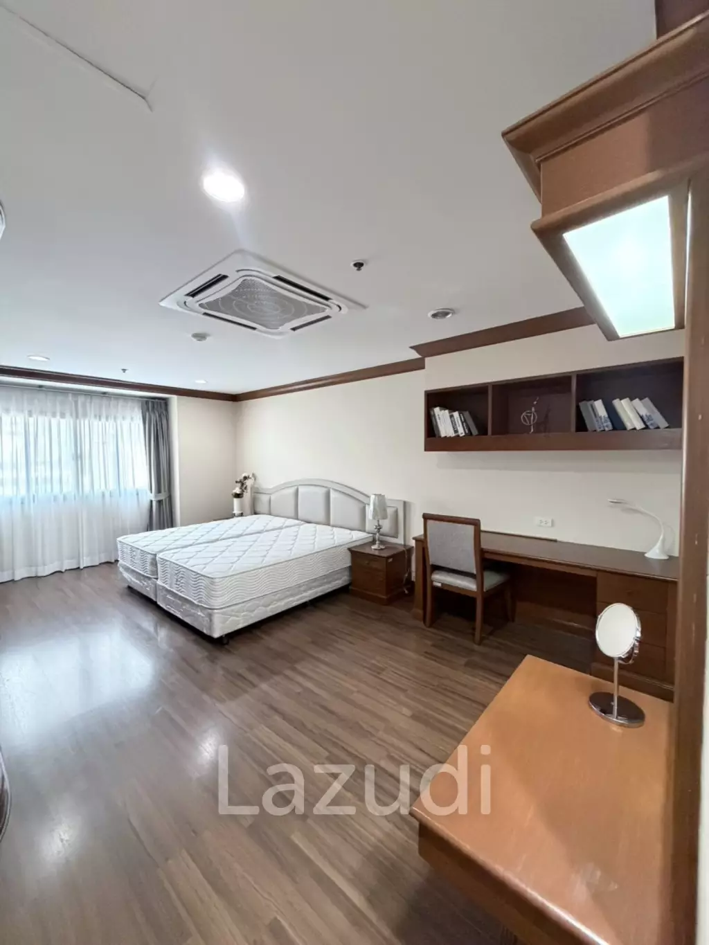 260 sqm 3 Bed condo at G.P. Grande Tower