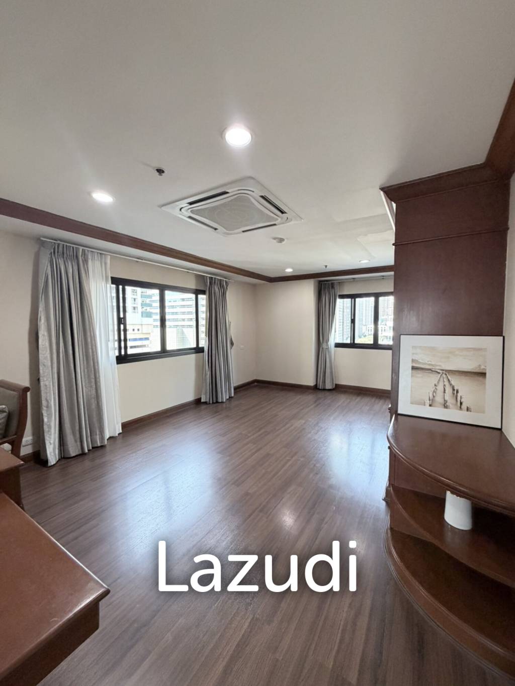 260 sqm 3 Bed condo at G.P. Grande Tower