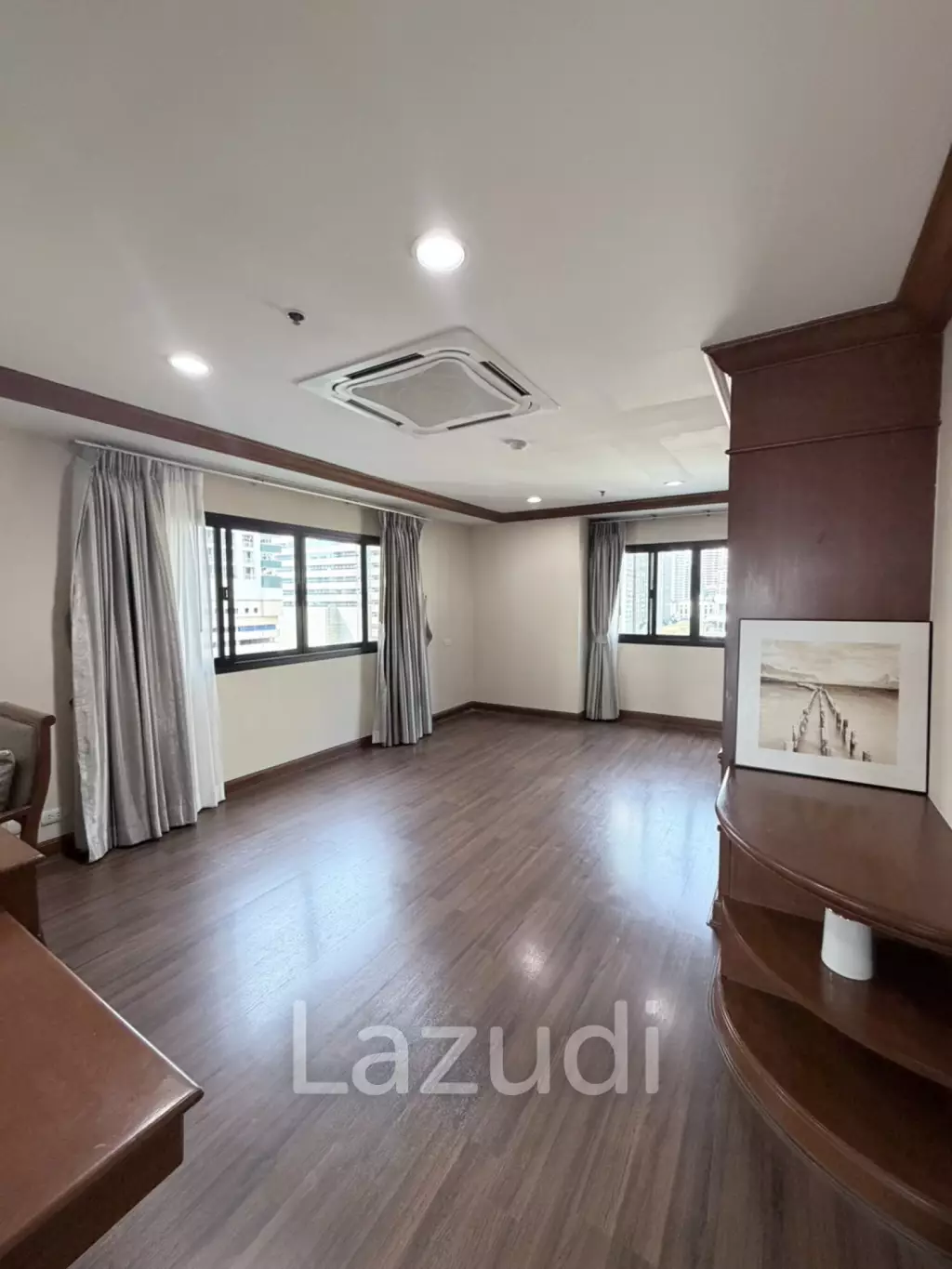 260 sqm 3 Bed condo at G.P. Grande Tower
