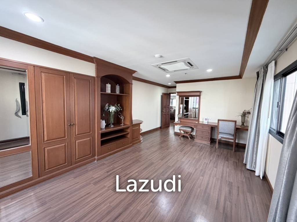 260 sqm 3 Bed condo at G.P. Grande Tower