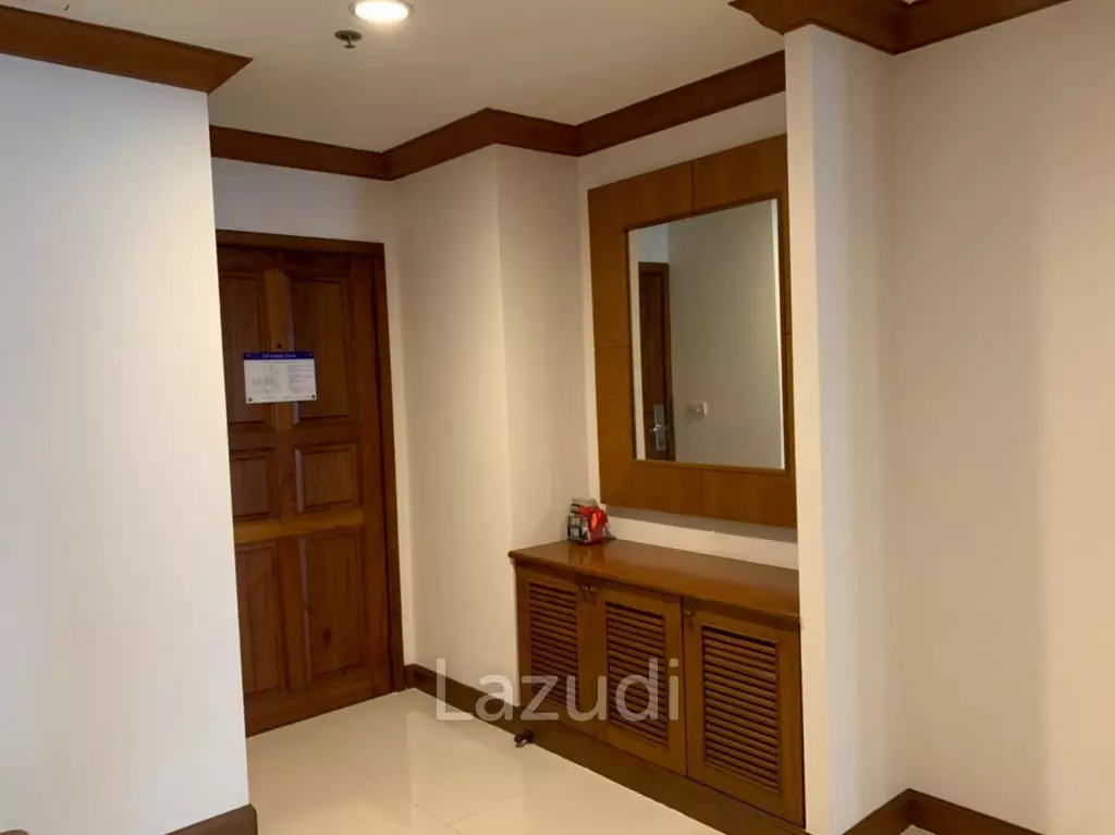 260 sqm 3 Bed condo at G.P. Grande Tower