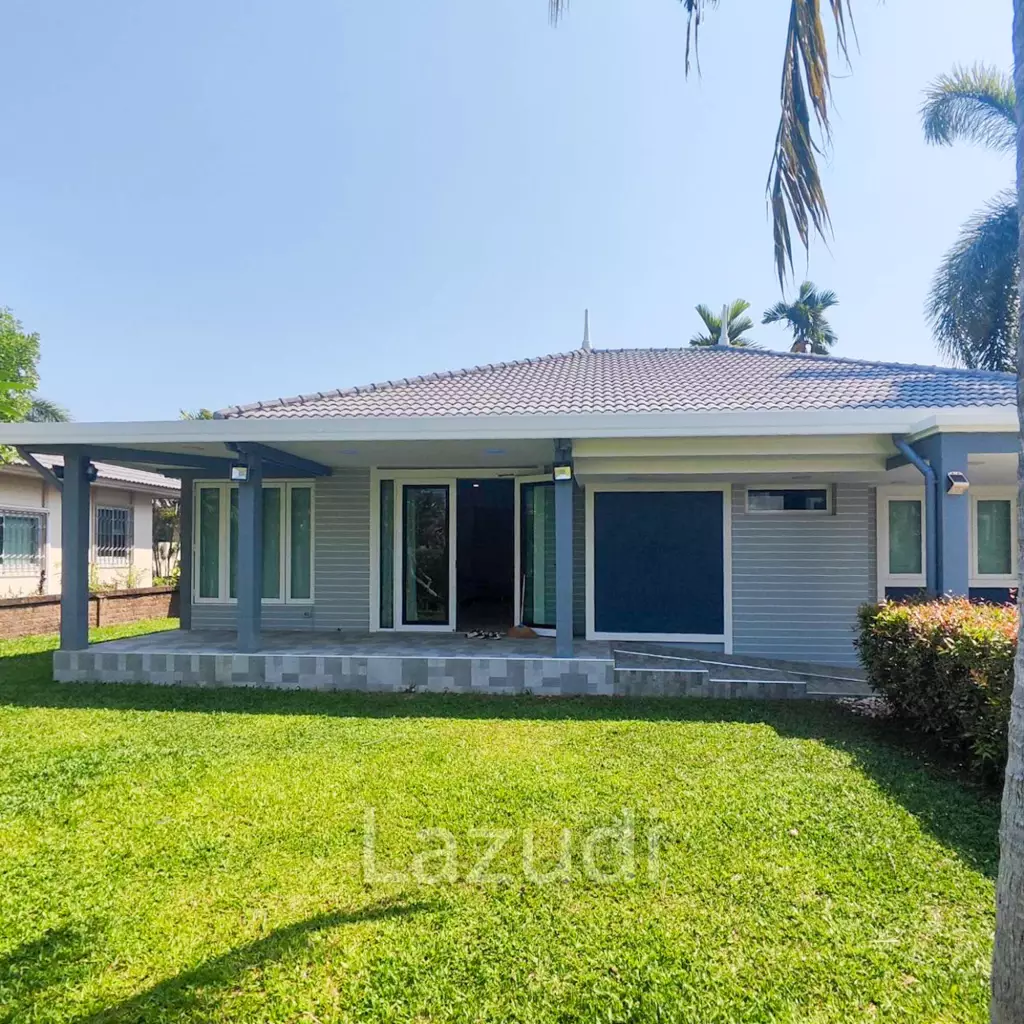 350 sqm modern villa Casa Seaside in Cha Am, Phetchaburi