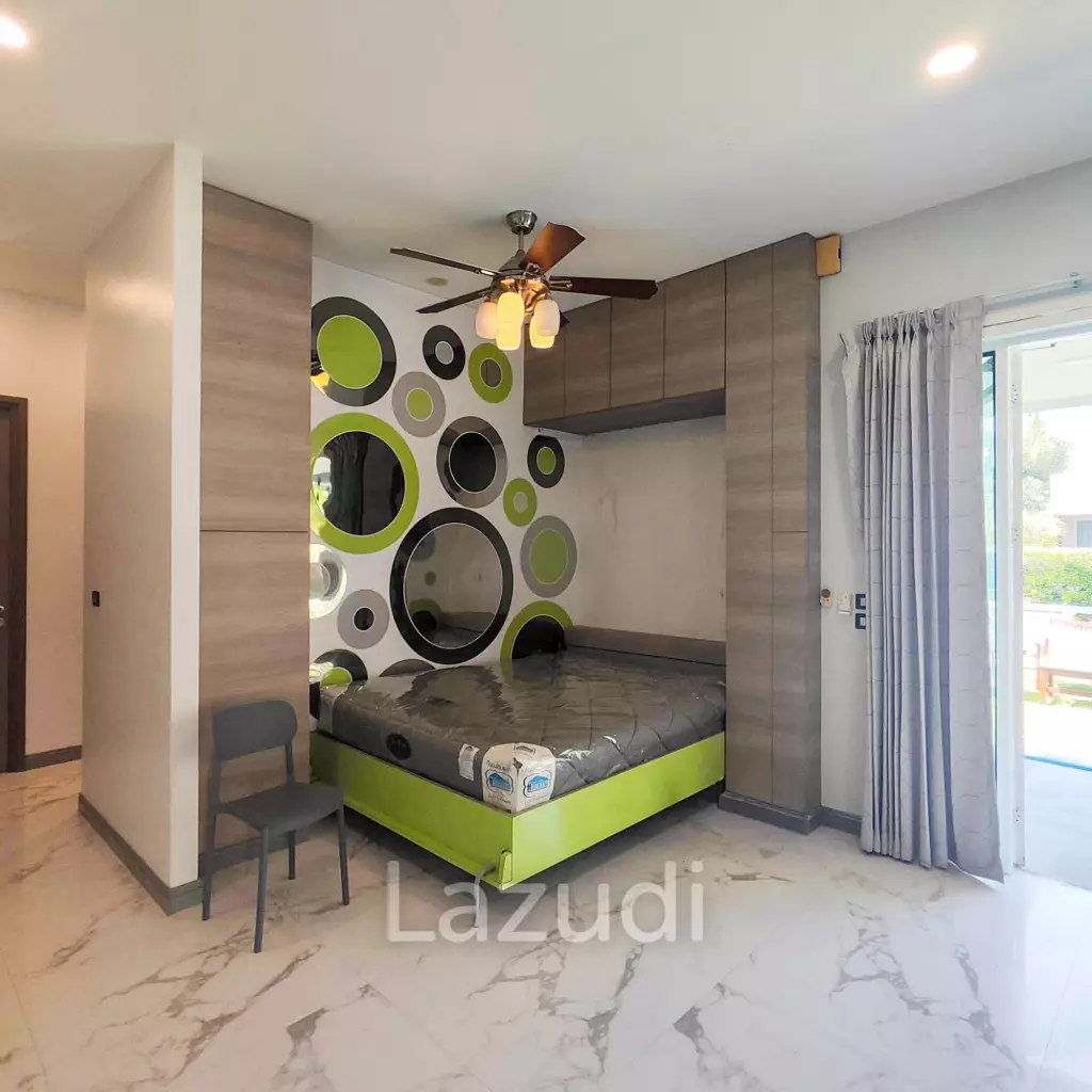 350 sqm modern villa Casa Seaside in Cha Am, Phetchaburi