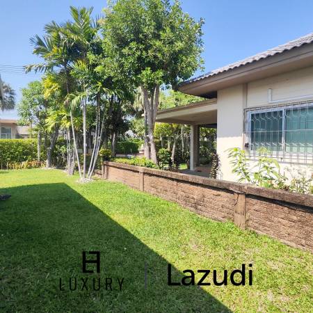 350 sqm modern villa Casa Seaside in Cha Am, Phetchaburi