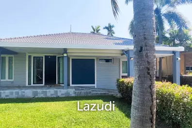 350 sqm modern villa Casa Seaside in Cha Am, Phetchaburi