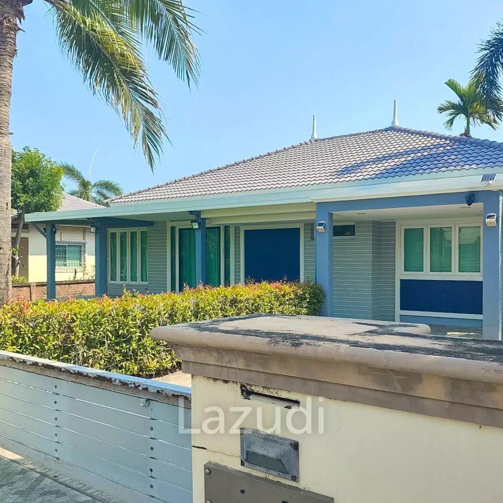 350 sqm modern villa Casa Seaside in Cha Am, Phetchaburi