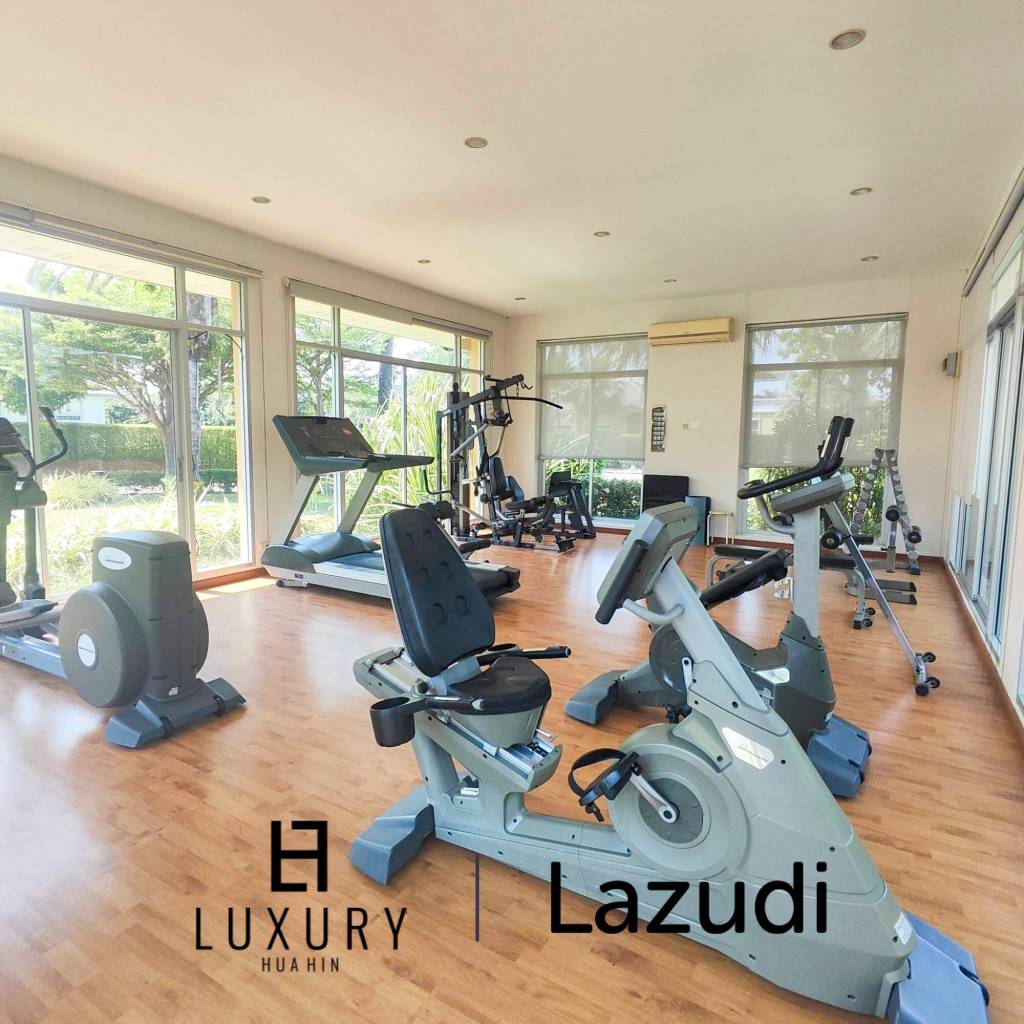 350 sqm modern villa Casa Seaside in Cha Am, Phetchaburi