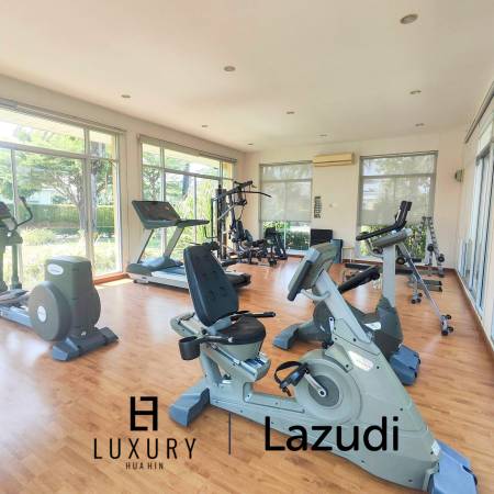 350 sqm modern villa Casa Seaside in Cha Am, Phetchaburi