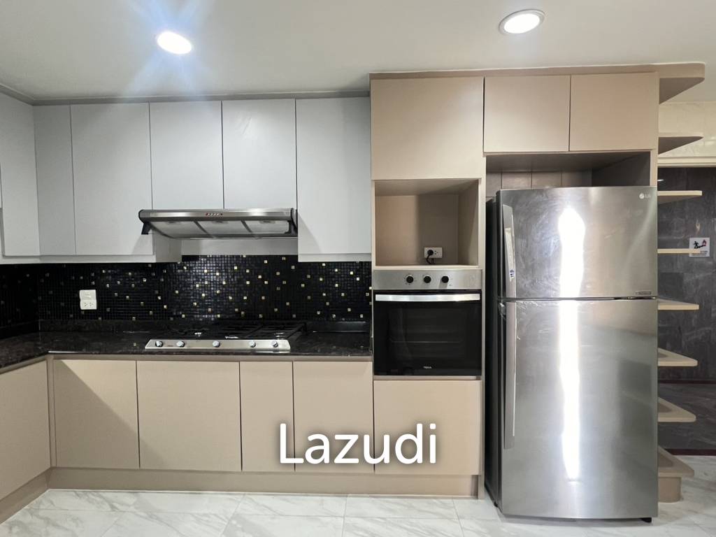 400 sqm duplex 4 bed condo G.P. Grande Tower