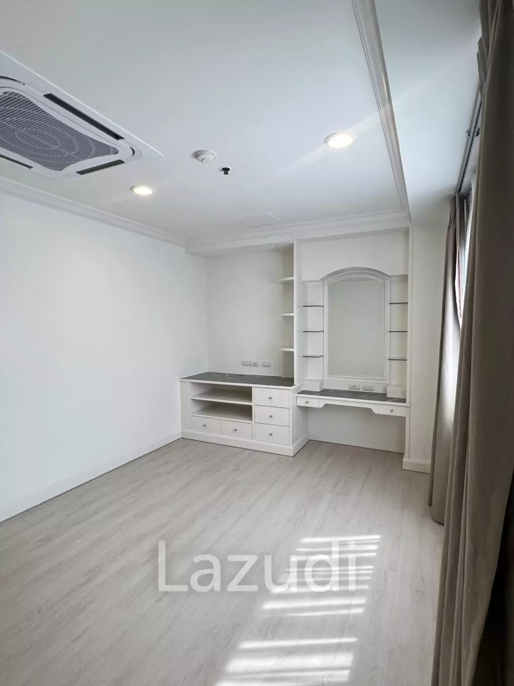 400 sqm duplex 4 bed condo G.P. Grande Tower