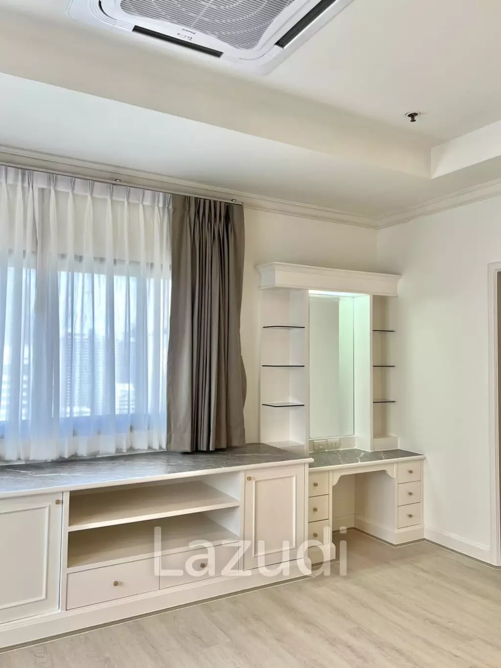 400 sqm duplex 4 bed condo G.P. Grande Tower