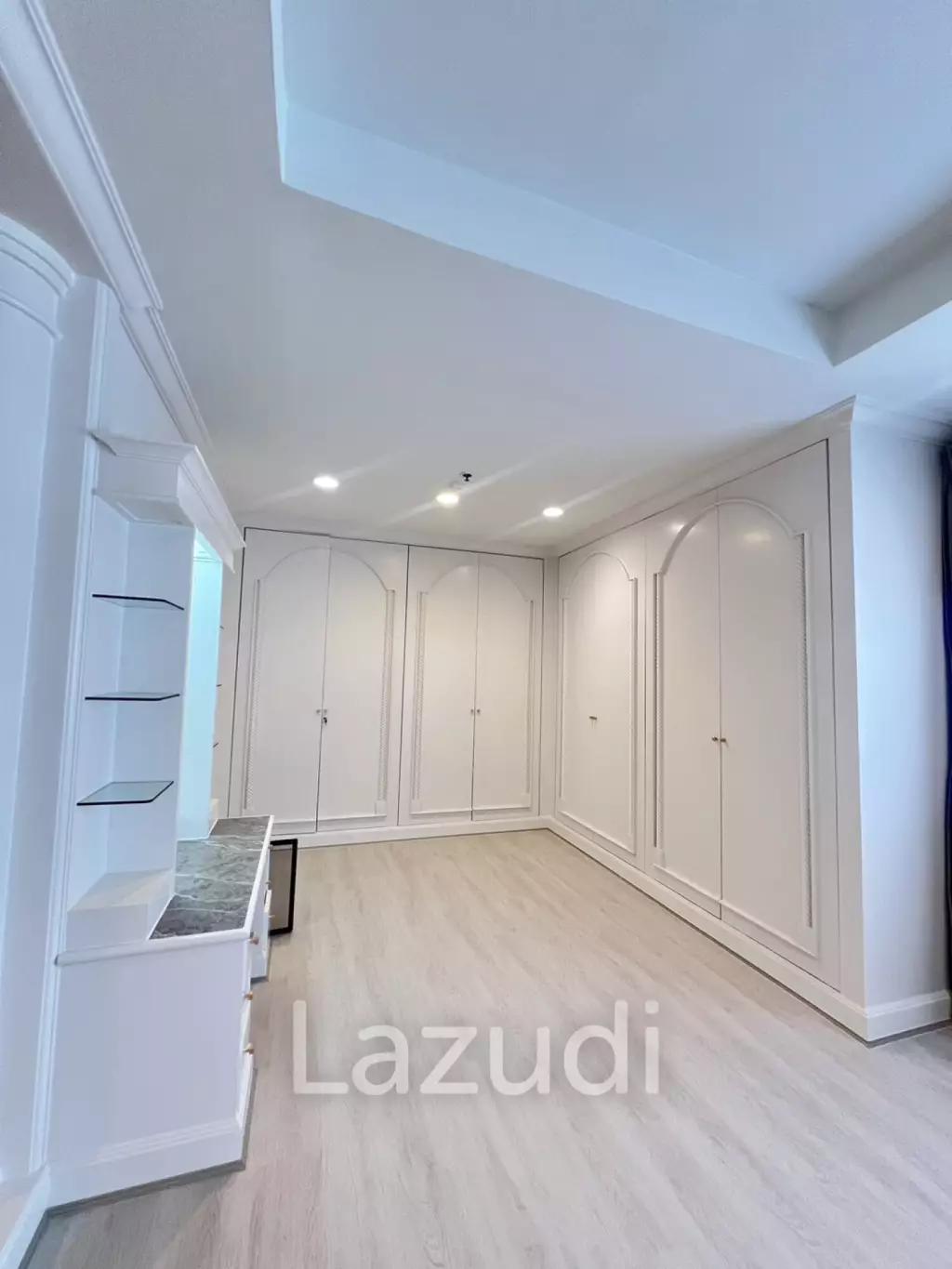 400 sqm duplex 4 bed condo G.P. Grande Tower