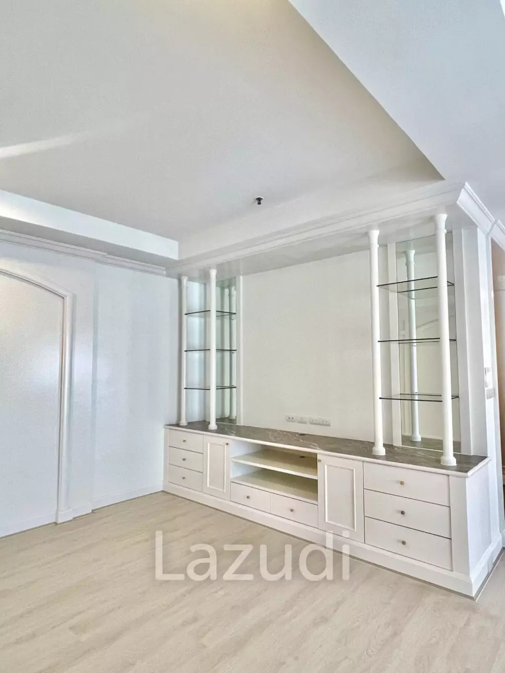 400 sqm duplex 4 bed condo G.P. Grande Tower