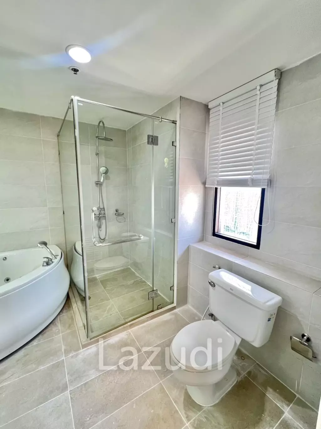 400 sqm duplex 4 bed condo G.P. Grande Tower