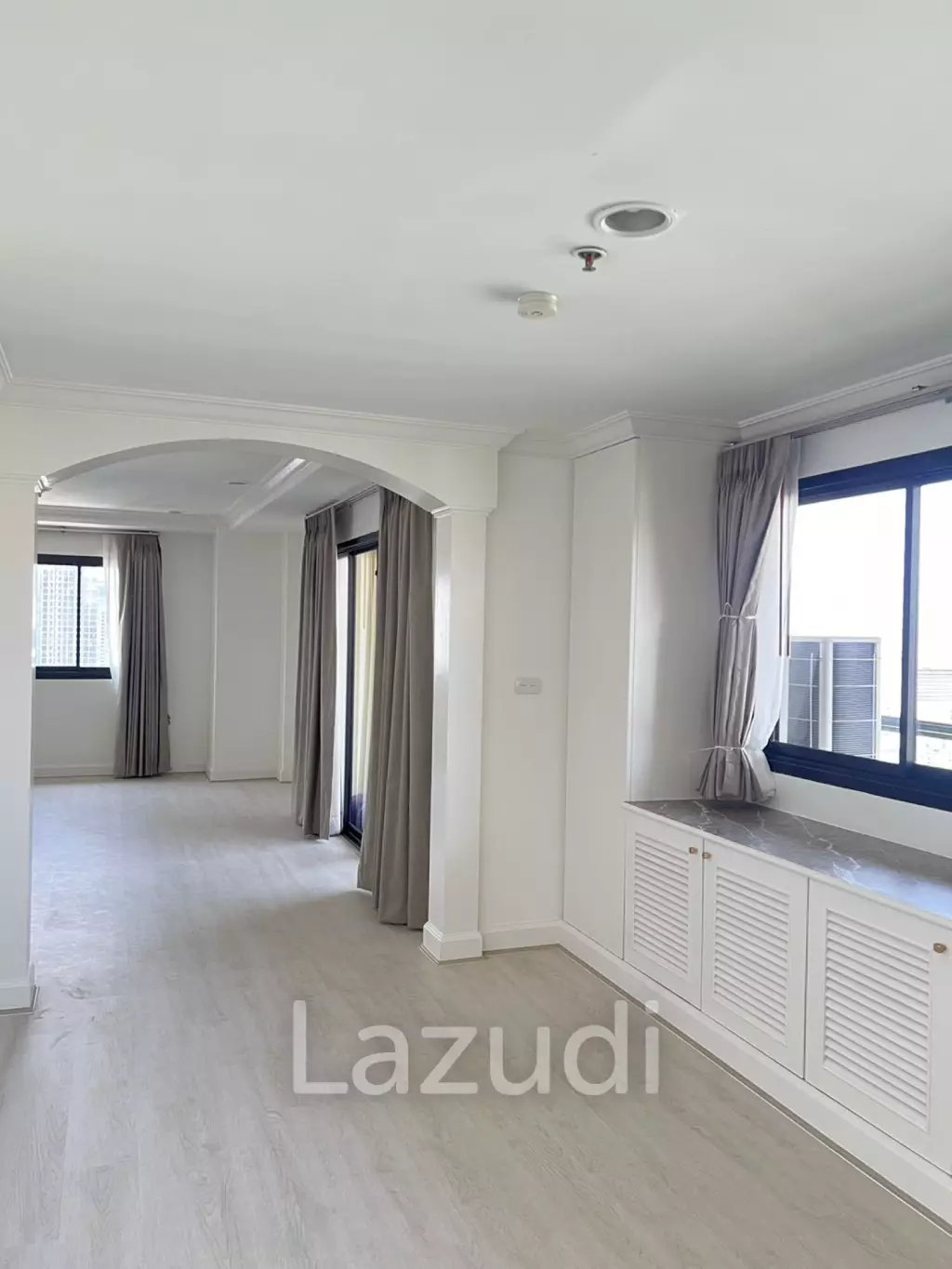 400 sqm duplex 4 bed condo G.P. Grande Tower