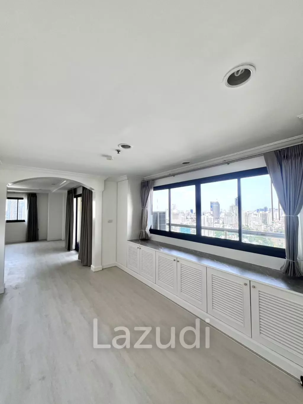 400 sqm duplex 4 bed condo G.P. Grande Tower