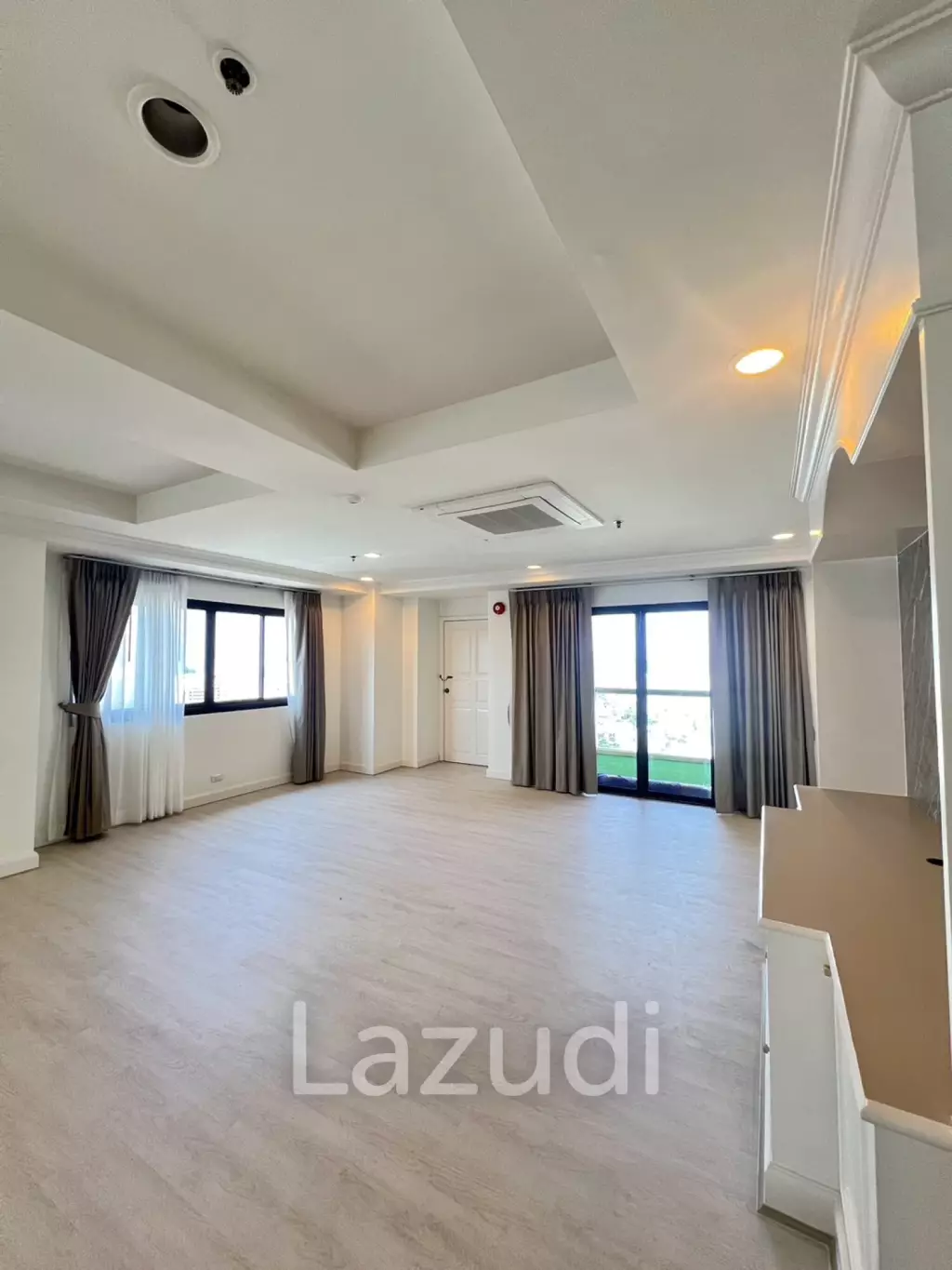 400 sqm duplex 4 bed condo G.P. Grande Tower