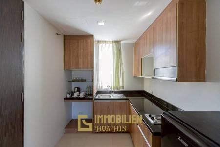 Surface habitable de 105 m² / 2 chambres + 2 salles de bains / piscine privée